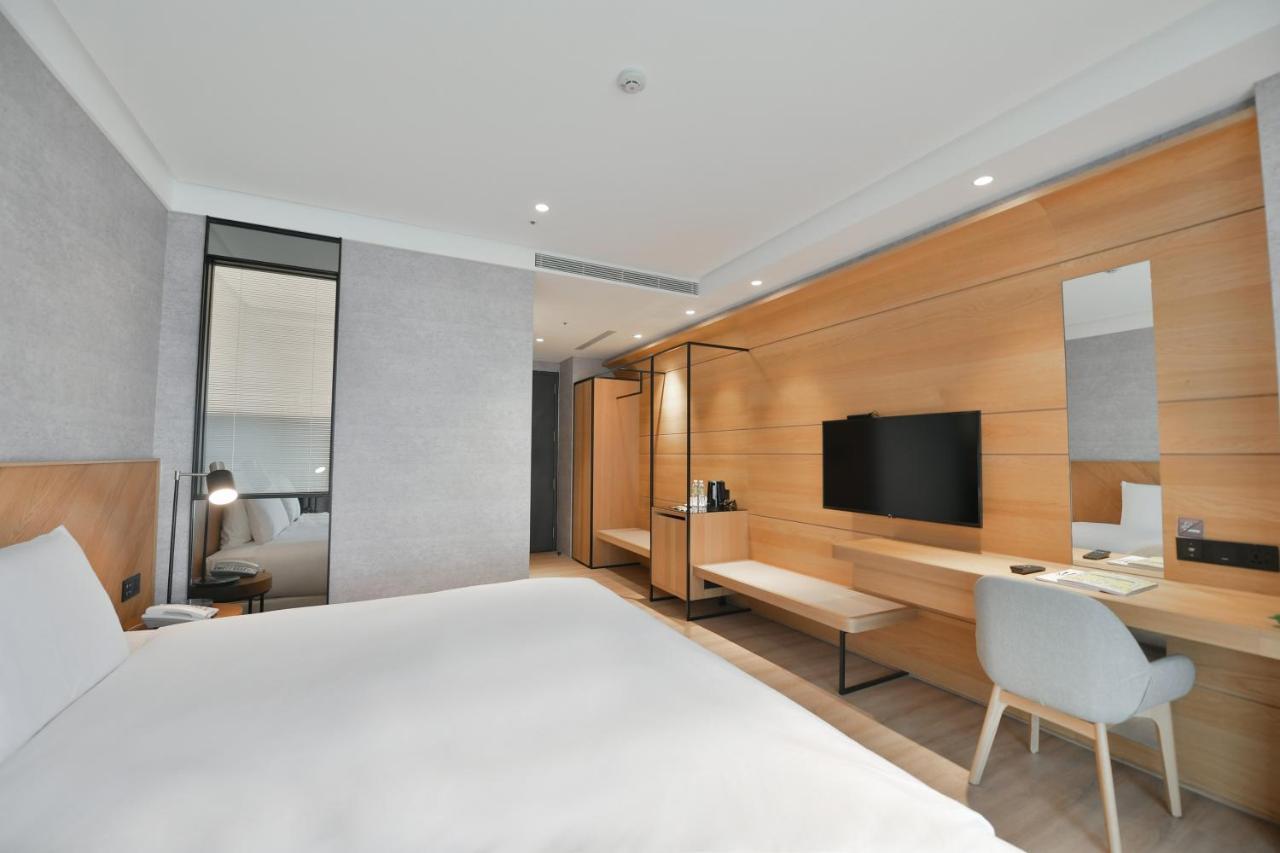 Check Inn Select New Taipei Sanchong Luaran gambar